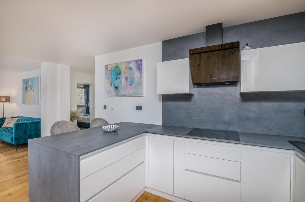 Apartament Ema